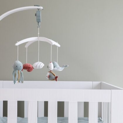 LITTLE DUTCH. Μόμπιλε κρεβατιού Ocean Mint με λευκό βραχίονα